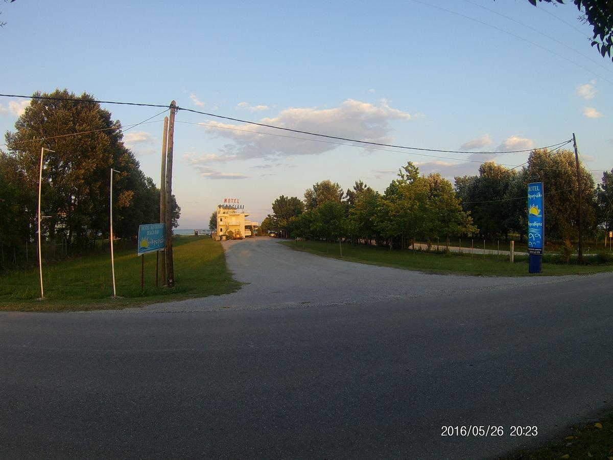 Hotel Akrogiali Korinós Esterno foto