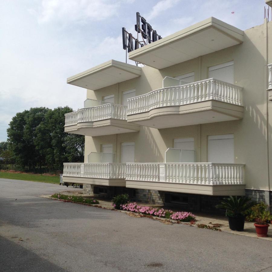 Hotel Akrogiali Korinós Esterno foto